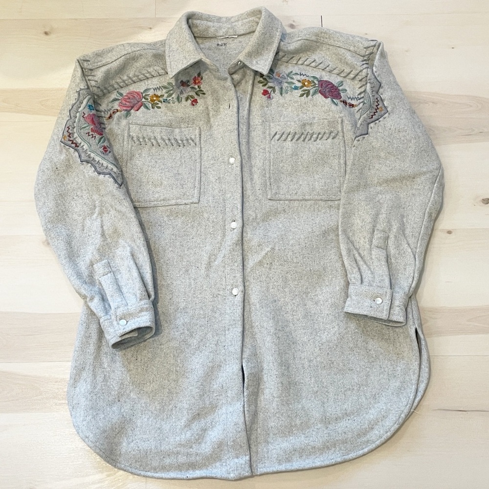 Vintage 90’s Together! Women’s Shirt Jacket Wool Rayon Blend Floral Embroidered